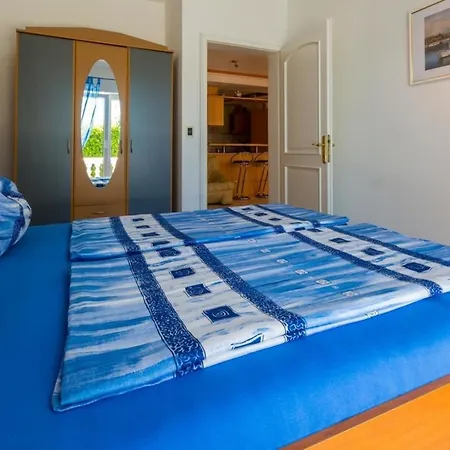 Ferienwohnung Fuer 4 Personen Ca 70 Qm In Crikvenica, Kvarner Bucht Und Umgebung - A80103 Apartamento